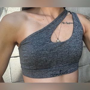 VNTUR Purpose Sports Bra
